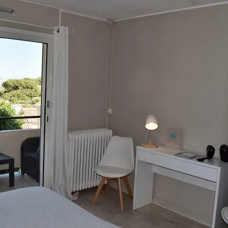 Hotel L'orangeraie 3*