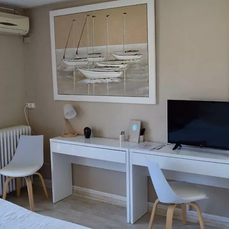 L'orangeraie 호텔 3*